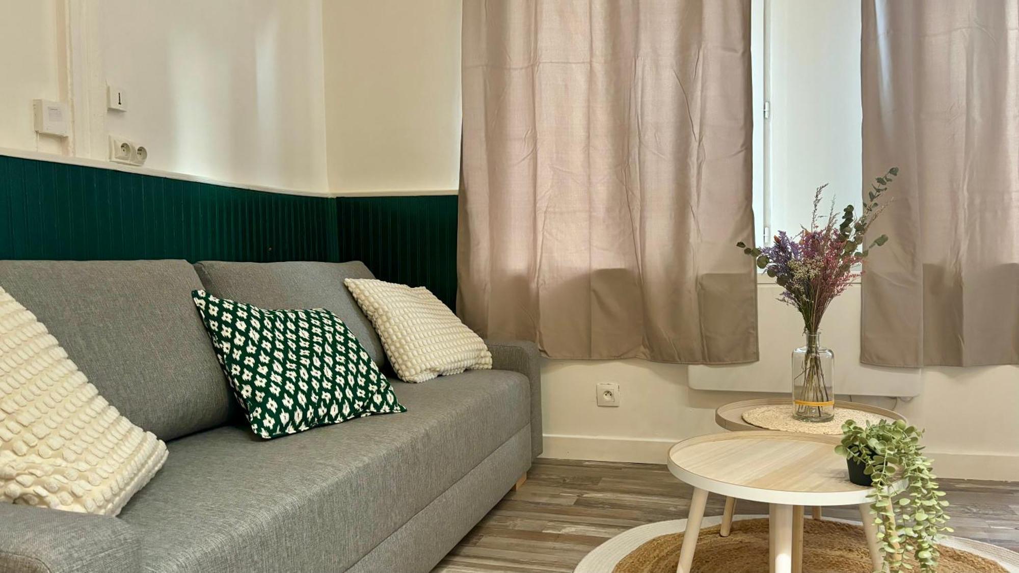 Appartement Calme Et Cosy - Proche Centre รูออง ภายนอก รูปภาพ