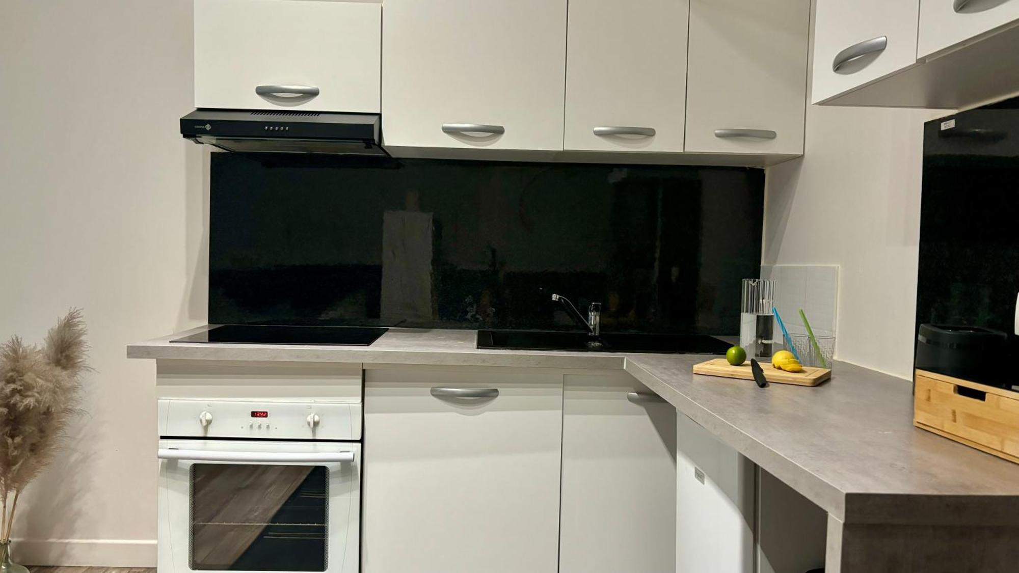 Appartement Calme Et Cosy - Proche Centre รูออง ภายนอก รูปภาพ